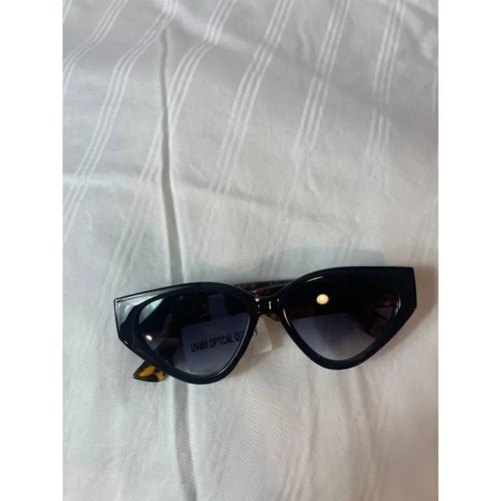 When I‎ Come Around Cat Eye Frame Sunglasses Tortoise